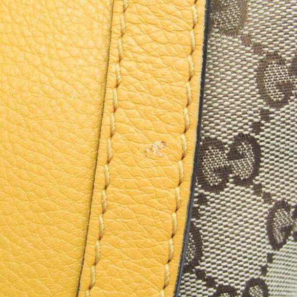 GUCCI Cream Leather Shoulder Bag - Picture 6 of 16